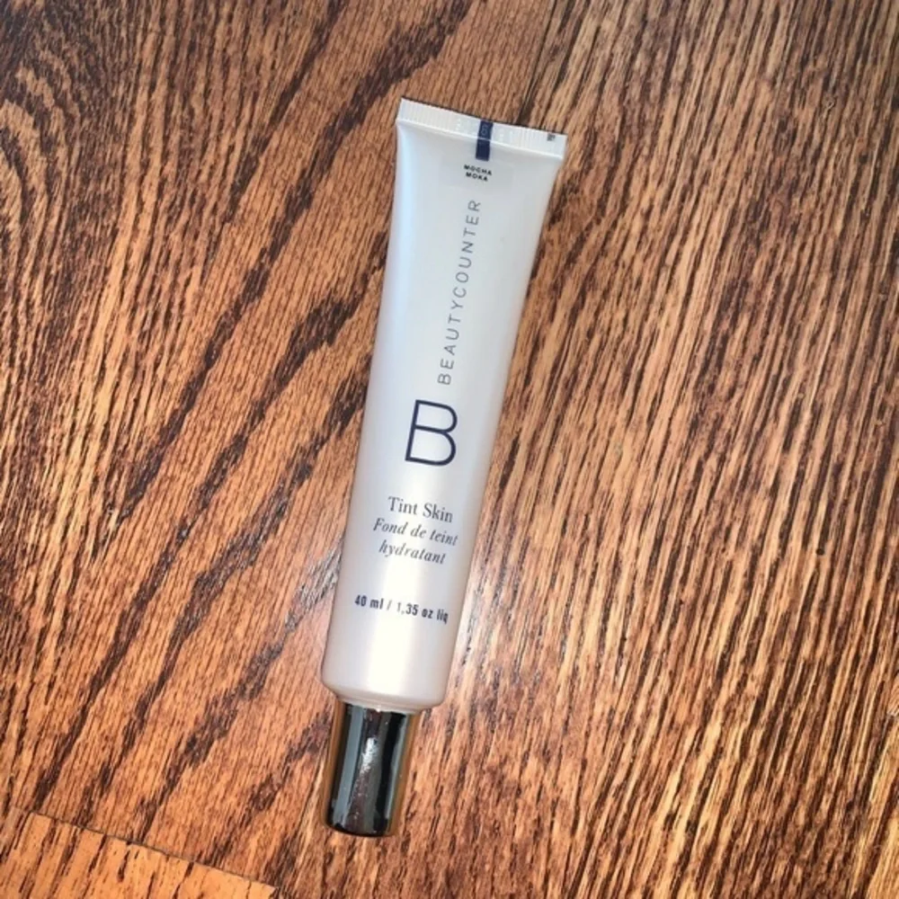 Beautycounter‎ hydrating tint skin in mocha new